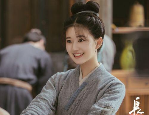 赵露思演的电视剧 吃瓜炸裂,赵露思演绎的悬疑剧幕后风云